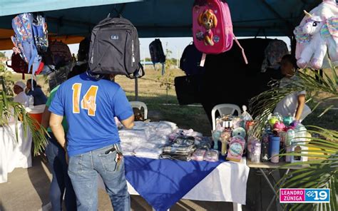 Ministerio De La Juventud Realiza Feria Escolar En El Puerto Salvador