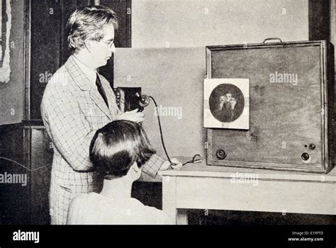 First Television 1920s Hi Res Stock Photography And Images Alamy