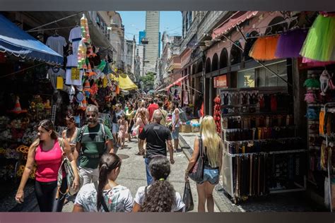 Livro resgata histórias do Centro do Rio Metrópoles