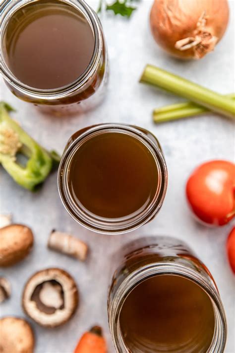 Easy Homemade Vegetable Broth Using Scraps From My Bowl