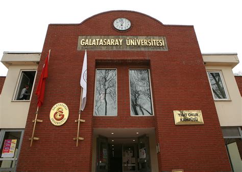 Galatasaray Üniversitesi ve Öğrenci Yaşamı Hakkında Bilgiler Yurtlar