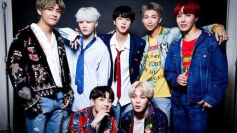 BTS: Sejauh mana satu-satunya K-pop yang dapat menembus AS ini bisa ...