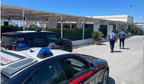 Lidi Balneari In Provincia Di Cosenza Controlli A Tappeto Denunce