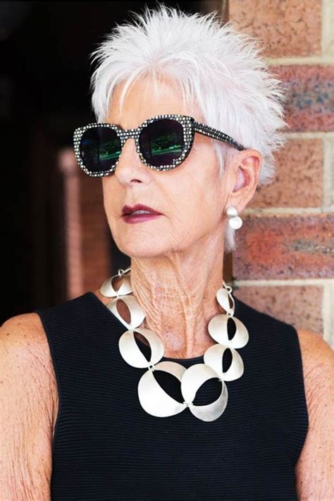 24 Wonderful Wash And Wear Haircuts For Women Over 60 Short Spiky Hairstyles Hairstyles Over 50