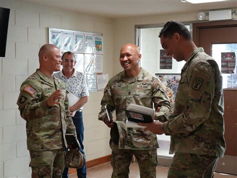 Imcom Pacific Senior Enlisted Advisor Tours Usag Daegu For The First