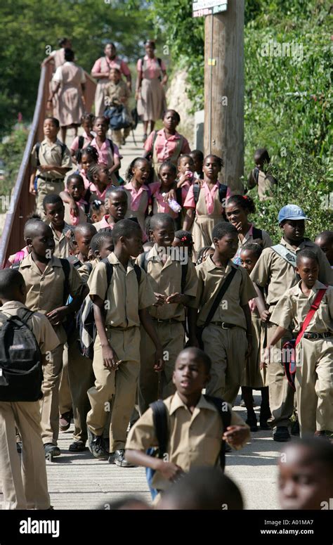 Jamaican school children in uniform hi-res stock photography and images ...