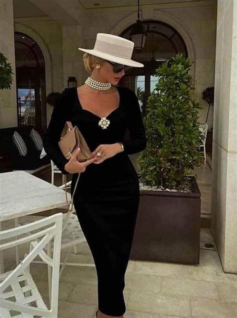 Pin By Jorge Resende Silva On Estilo Feminino Elegant Outfit Classy