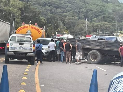 Conductor de brujito huye tras provocar accidente en Taulabé