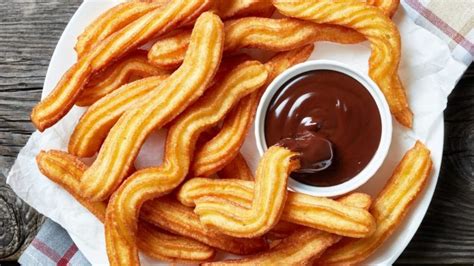 Receta súper fácil de los churros sin churrera