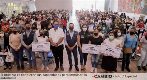 Entrega Edmundo Tlatehui Apoyos Econ Micos Del Programa Mujeres