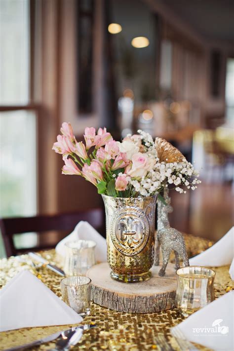 6 Types of Centerpieces for Weddings (we're kind of in love with) - Revival Photography ...