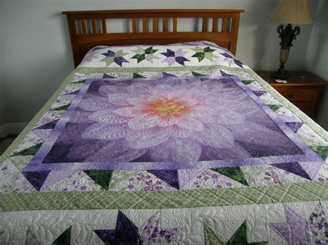 Queen Quilt With Dream Big Panel Panel Quilts Big Block Quilts Quilts
