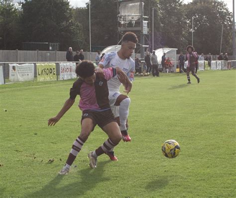 Match Photos: Corinthian Casuals – Away – Binfield FC