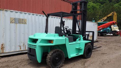 R Engineering Used Earth Moving Machines For Sale Fork Lift Mitsubishi Fd70