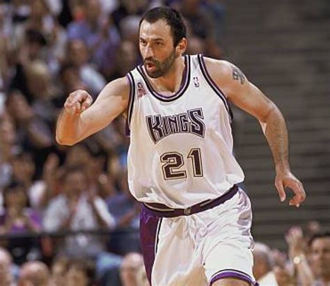 Vlade Divac Marca English