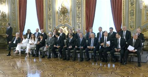 Governo Al Quirinale Il Giuramento Di Giorgia Meloni E Dei 24 Ministri