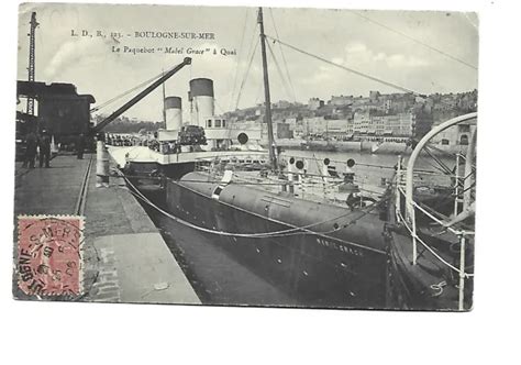 Bateau Marine Paquebot Mahel Grace A Quai A Boulogne Sur Mer Eur