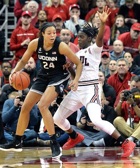 No 3 Louisville Women Beat No 2 Uconn 78 69