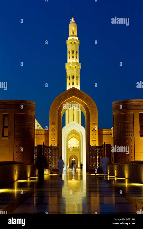 The Grand Mosque illuminated at night in Muscat, Oman Stock Photo - Alamy