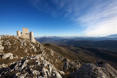 I Borghi Piu Belli Dabruzzo Roccamontepiano Sport Blog