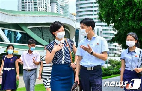 북한 평양문화어 말소리 아름답고 우수남한말 척결