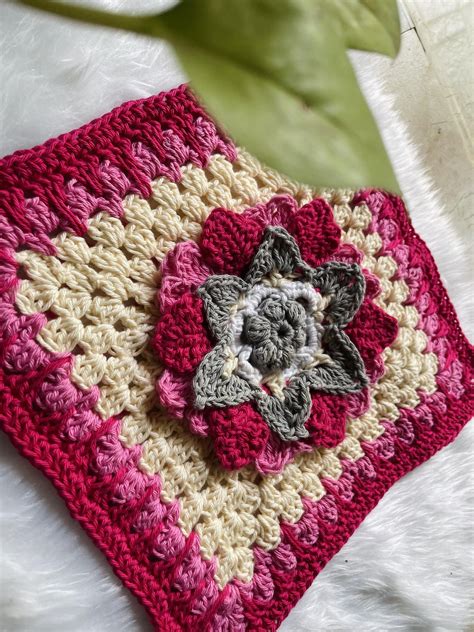 How Do You Crochet A 3D Flower Granny Square With Pattern