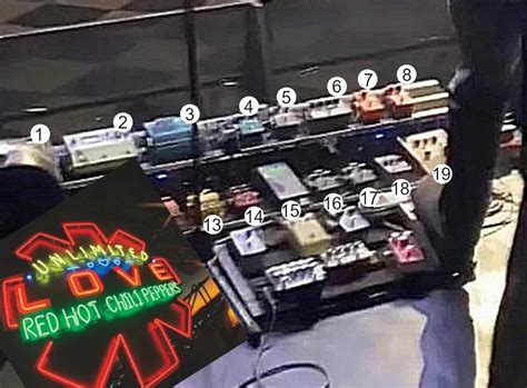 John Frusciante S Unlimited Love Dream Canteen Pedalboard Update