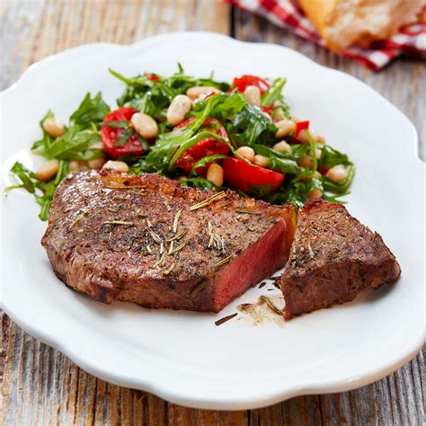 Irish Beef Steak Mit Scharfem Bohnensalat Rezept Kaufland