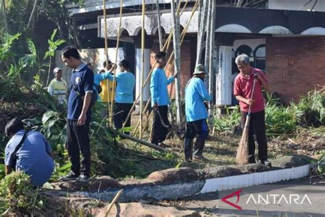 Pemprov NTB Pemkot Mataram Kerja Bakti Persiapan MXGP Lombok ANTARA News