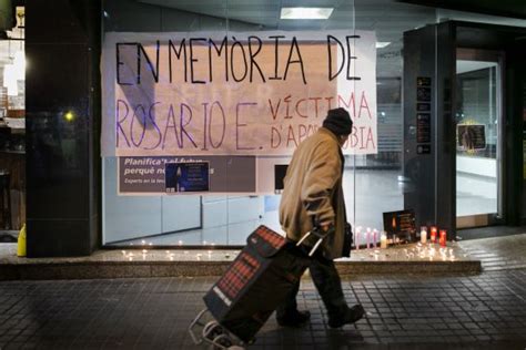 La Opinion Del Indigente Homenaje A La Mendiga Asesinada En Un Cajero