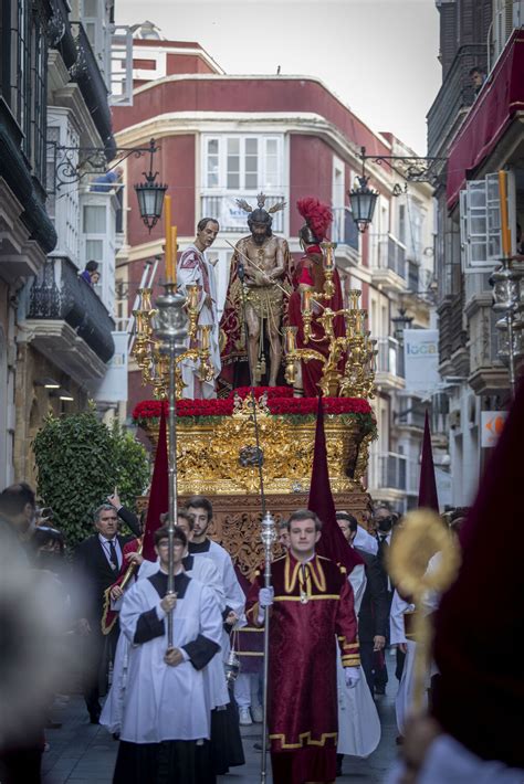 Las Im Genes De La Cofrad A De Ecce Homo En La Semana Santa De C Diz