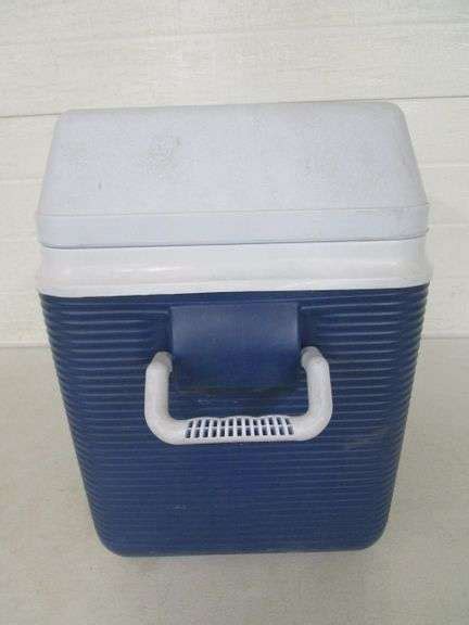 Rubbermaid 48 Qt Cooler Oberman Auctions