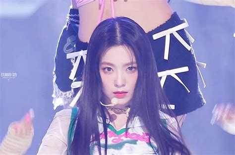 y0urbae⁵ kinda ia on Twitter RT irene core JUST LOOK AT HERRR