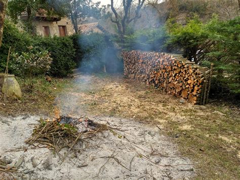 Avui 15 de març sinicia la prohibició de fer foc al bosc Federació