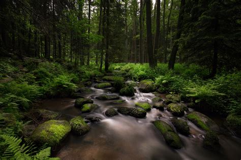 Tapety krajobraz czarny wodospad woda skała Natura odbicie