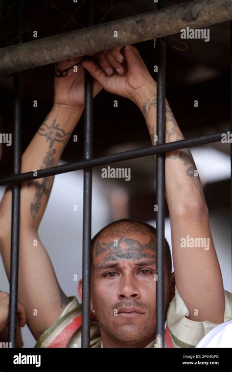 Xjail Okaloosa: Reducing Violence Behind Bars - aqfr2m9