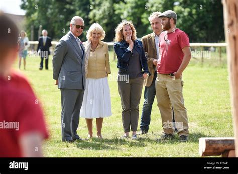 Kate Humble Ludo Graham Hi Res Stock Photography And Images Alamy