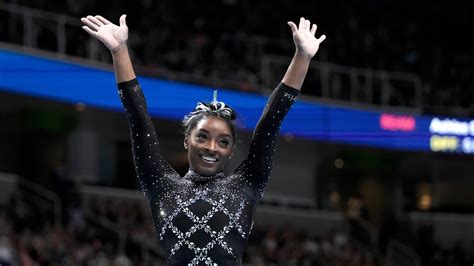 Simone Biles Remporte Le Championnat Américain De Gymnastique Pour La