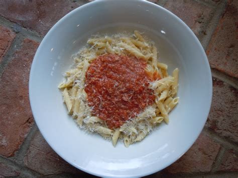 Slow cooked pasta sauce 101 – The Traveling Epicurean