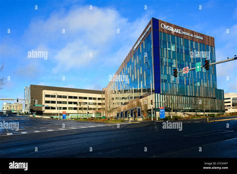 Bellevue Wa Usa December 10 2023 Overlake Medical Center Building