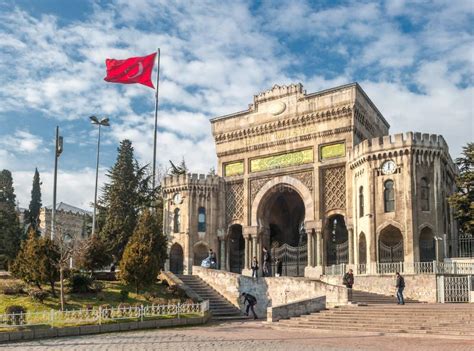 Istanbul University Building, Turkey Editorial Stock Photo - Image of ...