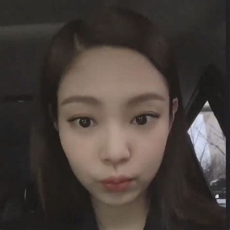 Jennie Blackpink Pout Messy Pfp Lq Icons Low Quailty Icon In 2022 Bad