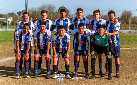 Varios Linque Os Se Encuentran Participando En Los Torneos De La Liga