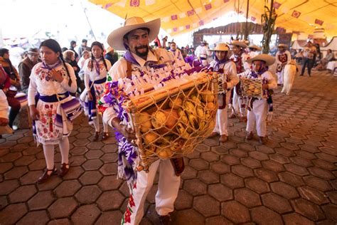 La danza de arrieros en San Pedro y San Pablo Atlapulco es símbolo de