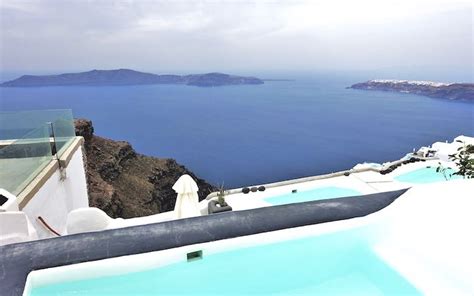 26 Best Hotels in Imerovigli, Santorini – Updated for 2020