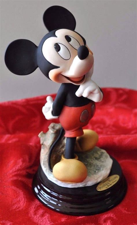 Disneys Mickey Mouse Figurine By Giuseppe Armani Topolino Florence