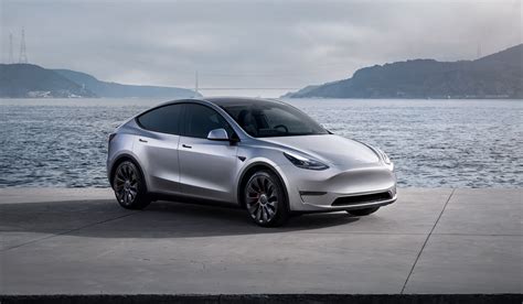 Tesla Model Y Caratteristiche E Prezzi Del Suv Elettrico Tecnologico