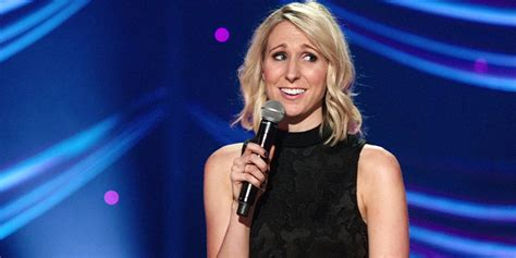 25 Funniest Female Stand Up Comedians You Can See On Netflix Right Now