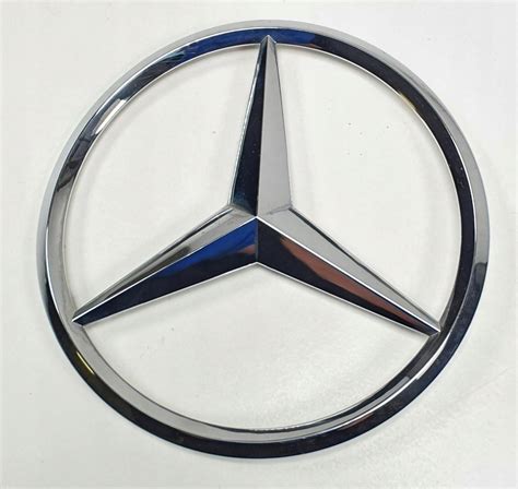 LOGO EMBLEMAT ZNACZEK KLAPY MERCEDES GLC W253 A2538170016 za 50 zł z