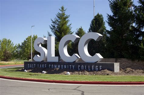 How Slcc Helps Its Students Save Money